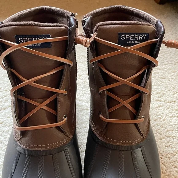Sperry Duck Boots - Picture 3 of 8